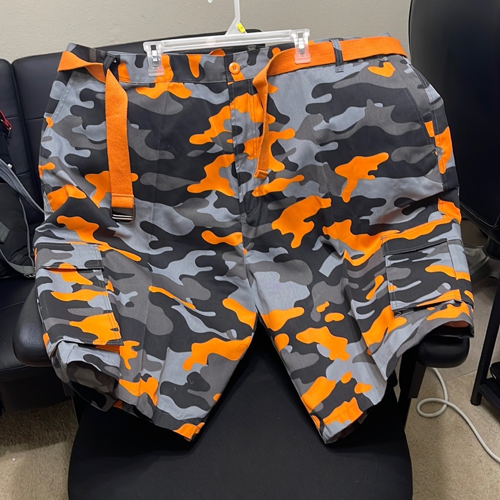 BIG AND TALL Orange CAMOFLAUGE ARMY Cargo Shorts Belt CAMO SHORT size 56: 33: